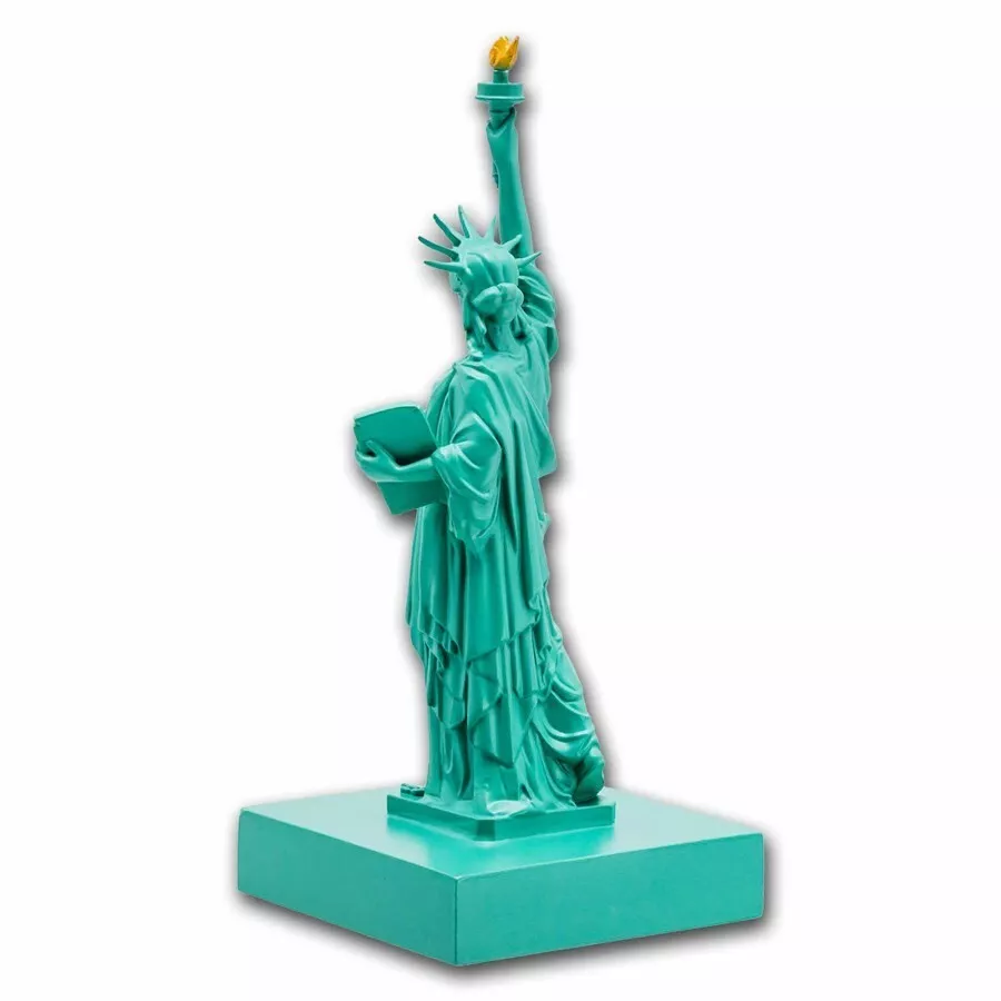 Picture of 2024 Samoa 3D Statue of Liberty 5 oz Colorized Silver Figurine - Case, Box, COA