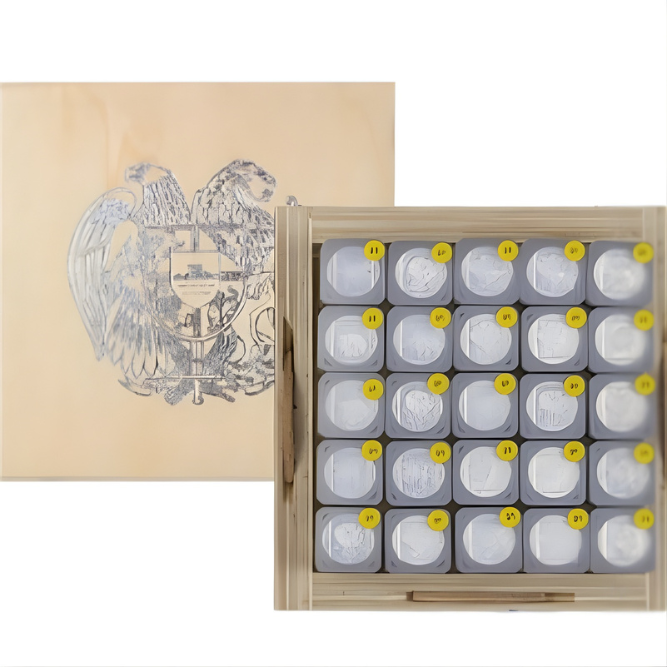 Picture of 2022 Armenia Noah's Ark Fine 500 x 1/4 oz Silver Coin -MASTER BOX